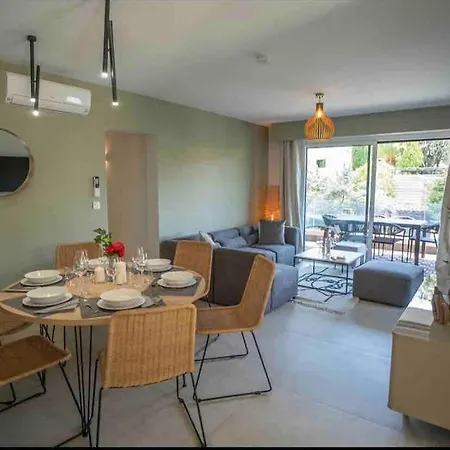 De De Charme - 3 6pers *